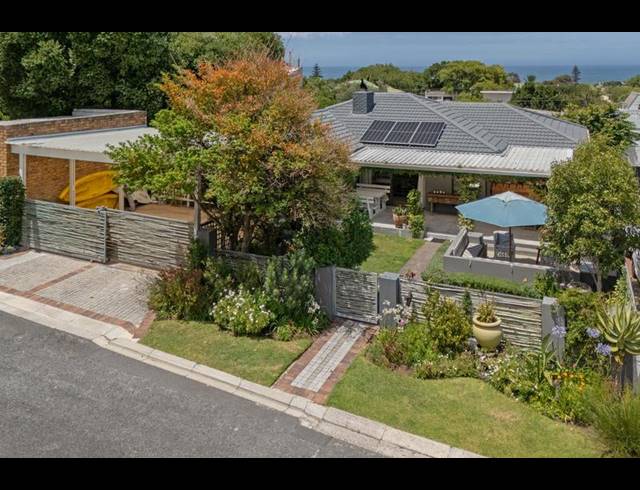 3 BEDROOM HOUSE FOR SALE IN VOELKLIP